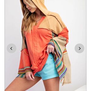 Easel Multicolor Hooded Top